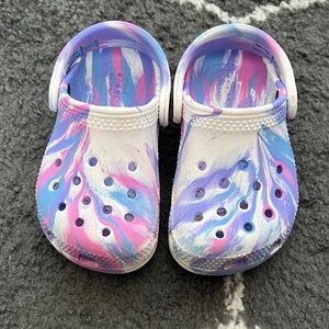 CROCS Kids Marble Pink, Blue, and White